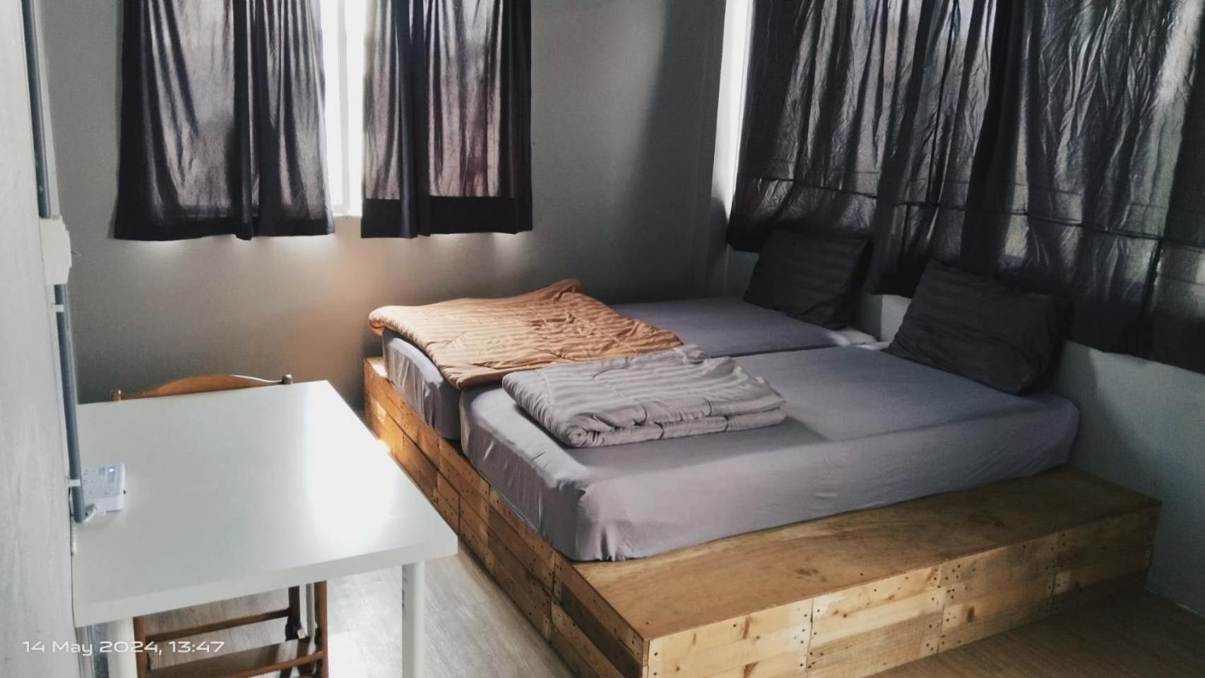 Youyen Hostel バンコク都 エクステリア 写真